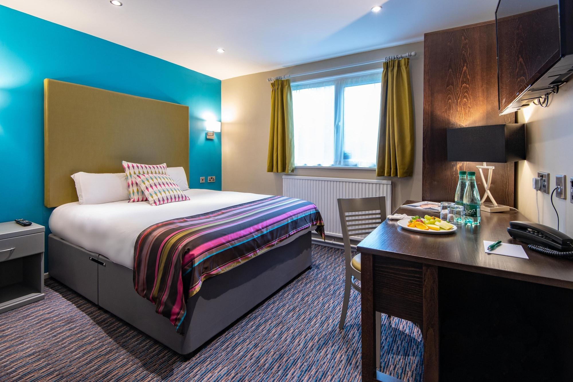 The Victoria Hotel Manchester By Compass Hospitality Oldham Exterior foto
